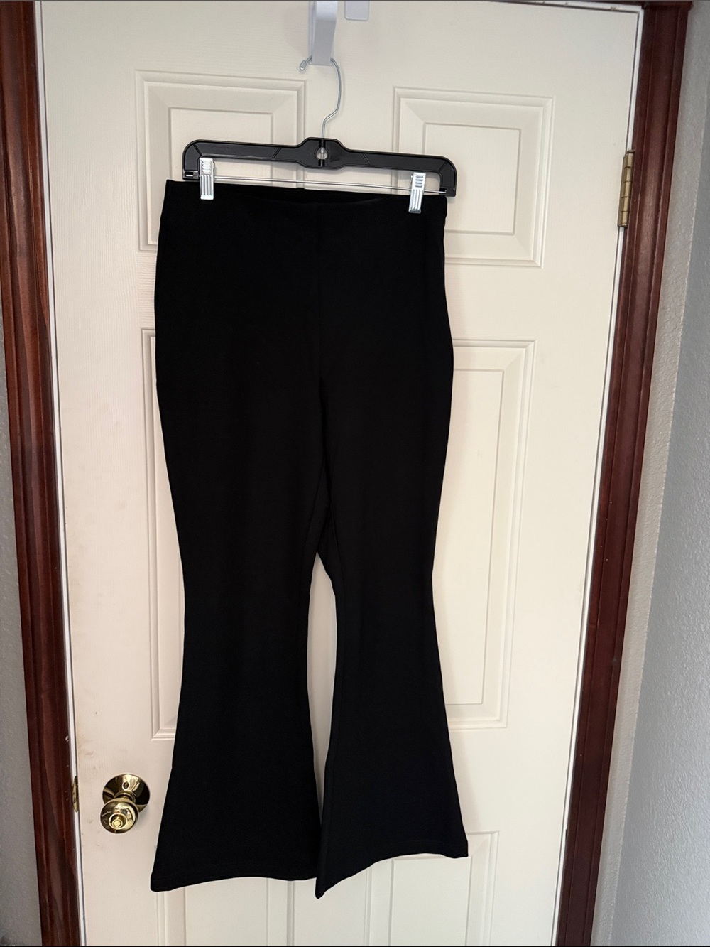 INC BLACK FLARE WOMEN’S PANTS, P/M